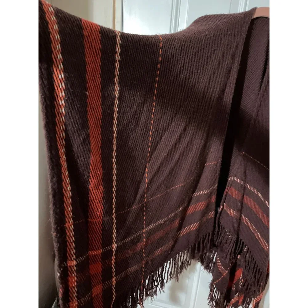 Woman’s polyester cape wrap sweater coat poncho open cardigan shawl with fringe